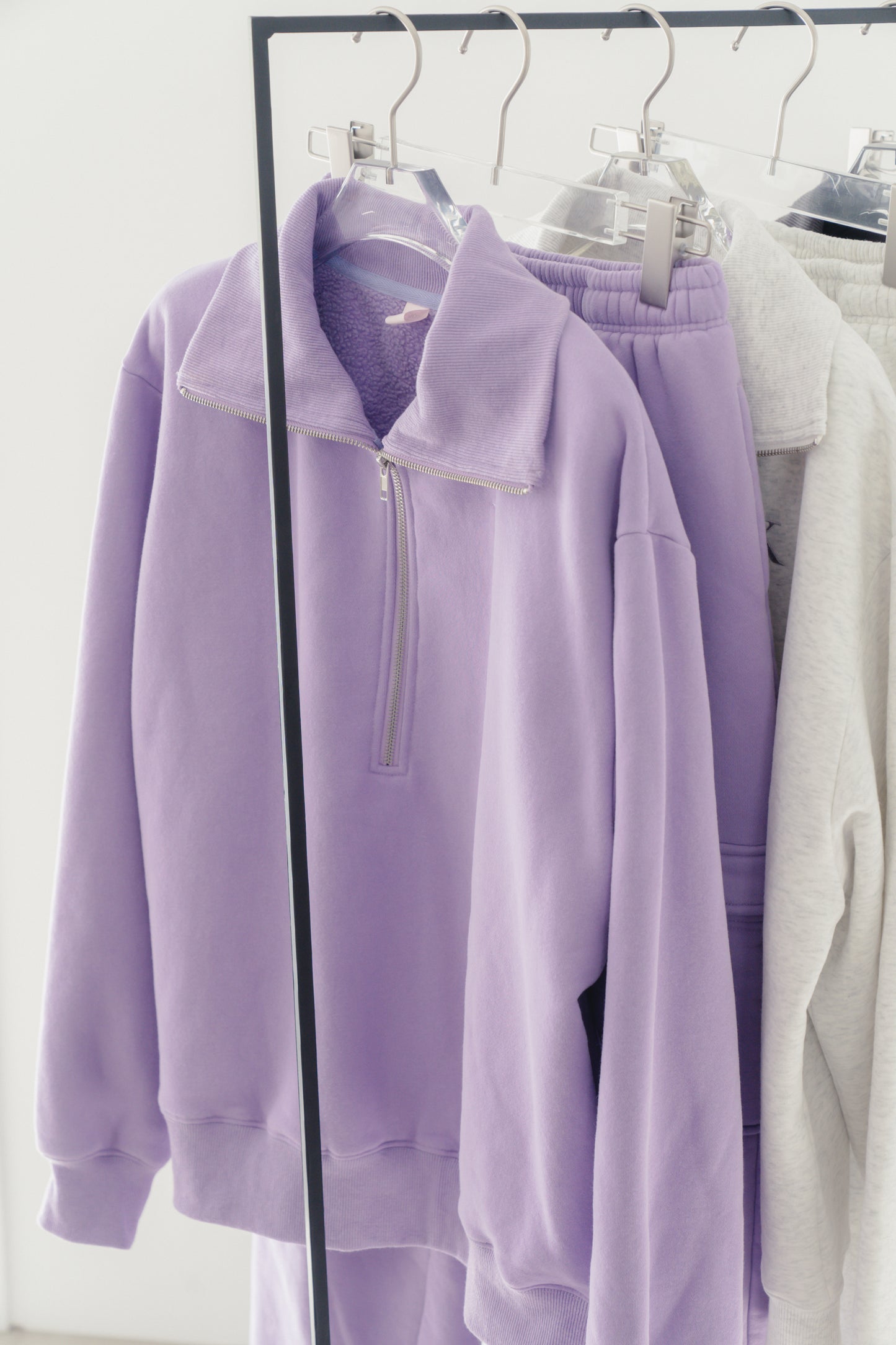 COZY ZIP UP SWEAT SHIRT