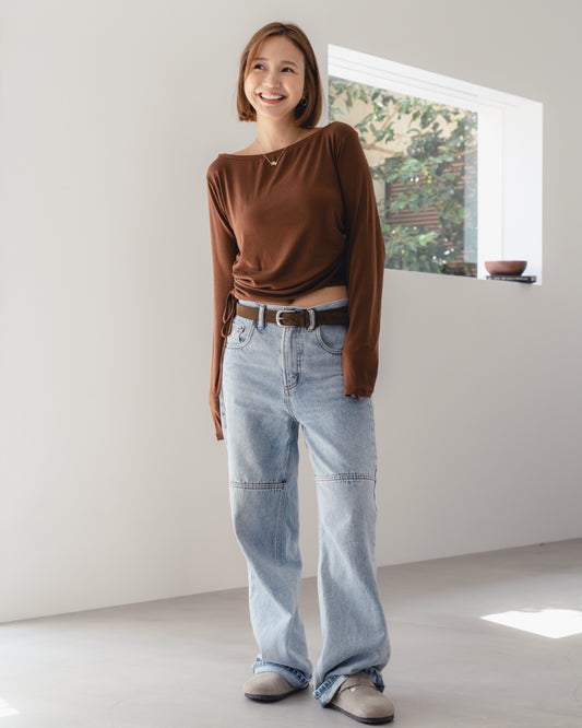 HIGH-RISE WIDE DENIM